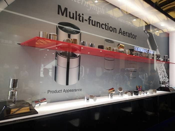 Multi-function faucet aerator